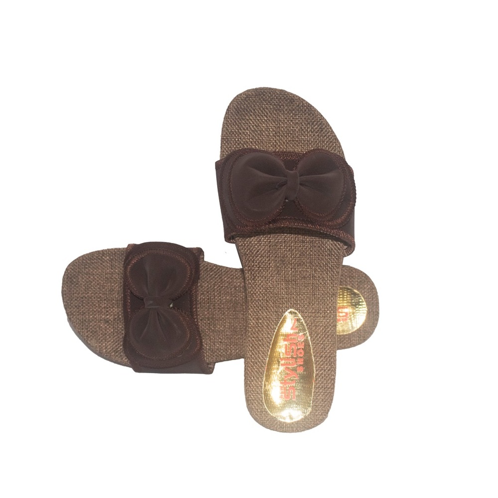 Sandals - Picture 2 of 3